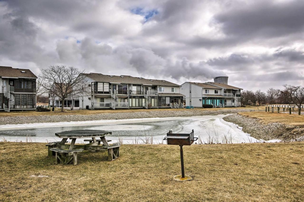 Condo With Balcony, Dock And Access To Lake Erie Sand Beach Luaran gambar